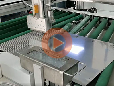 在線式視覺淋膠機（噴膠機）施膠案例