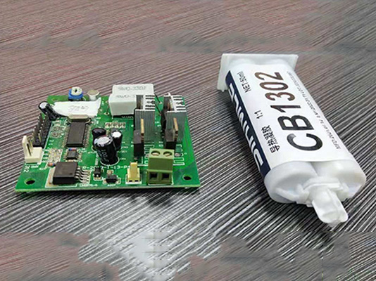 導(dǎo)熱凝膠與導(dǎo)熱硅脂的區(qū)別