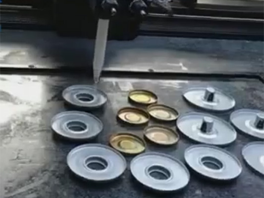 哪些產品需要用到灌膠設備？