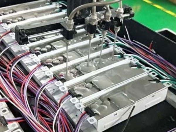 耐高溫電子灌封膠水應用范圍及性能怎么樣？