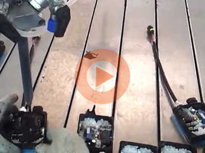 安定器生產(chǎn)線半自動灌膠視頻